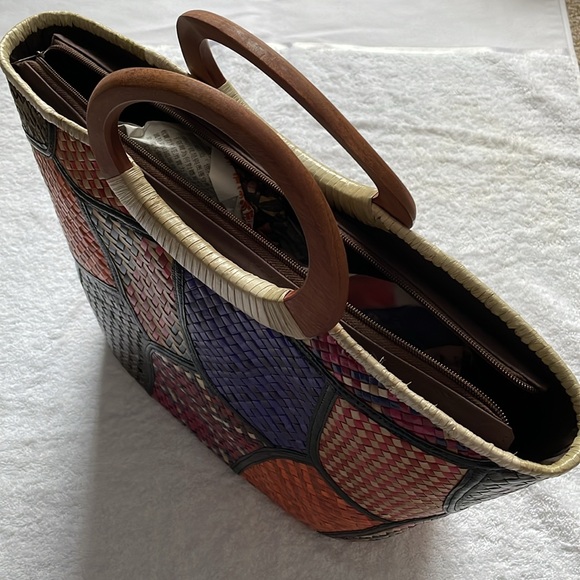 Brand new “Bayong”bag - Picture 2 of 8